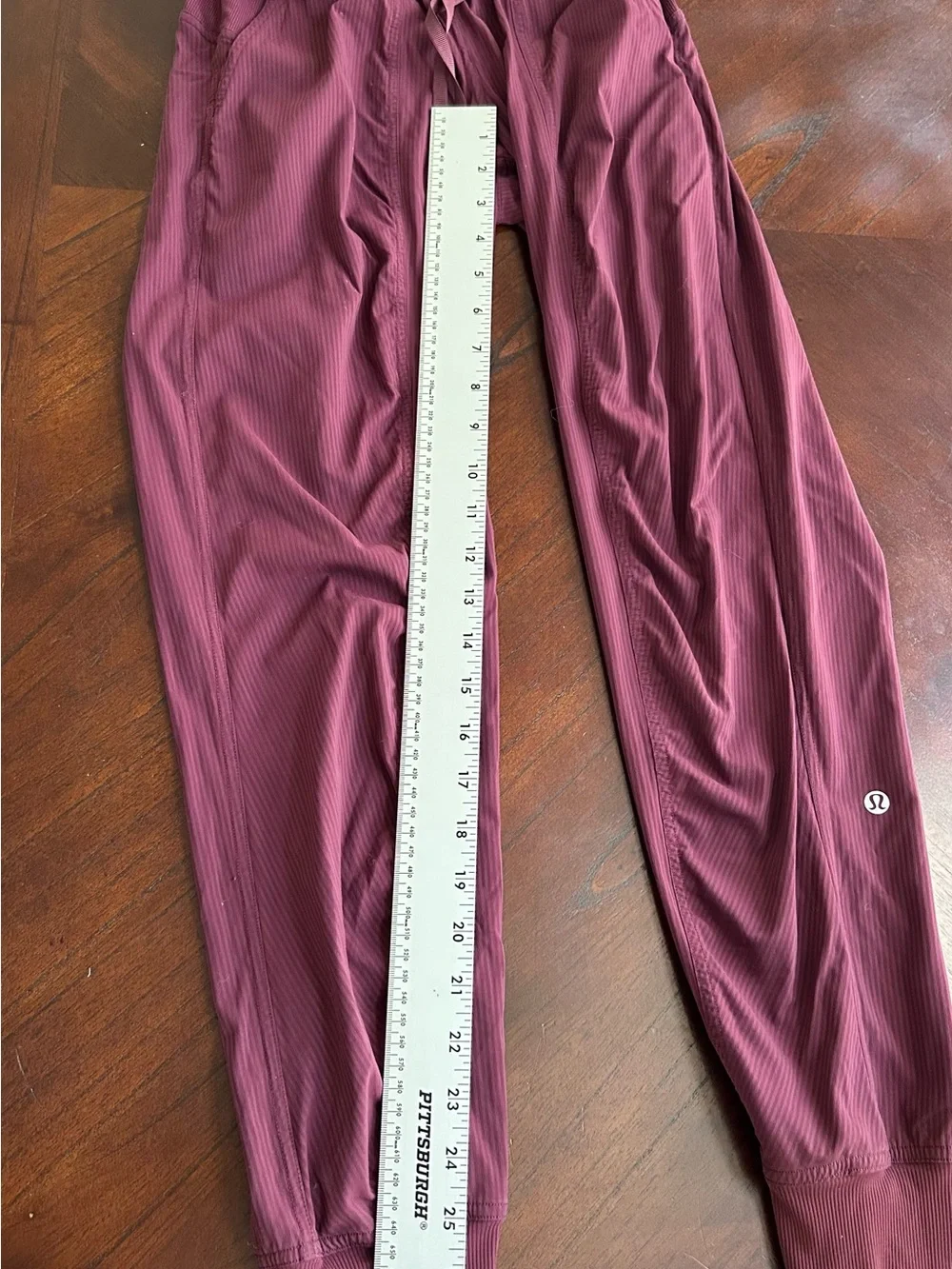 lululemon athletica Mauve Drawstring Track Joggers
